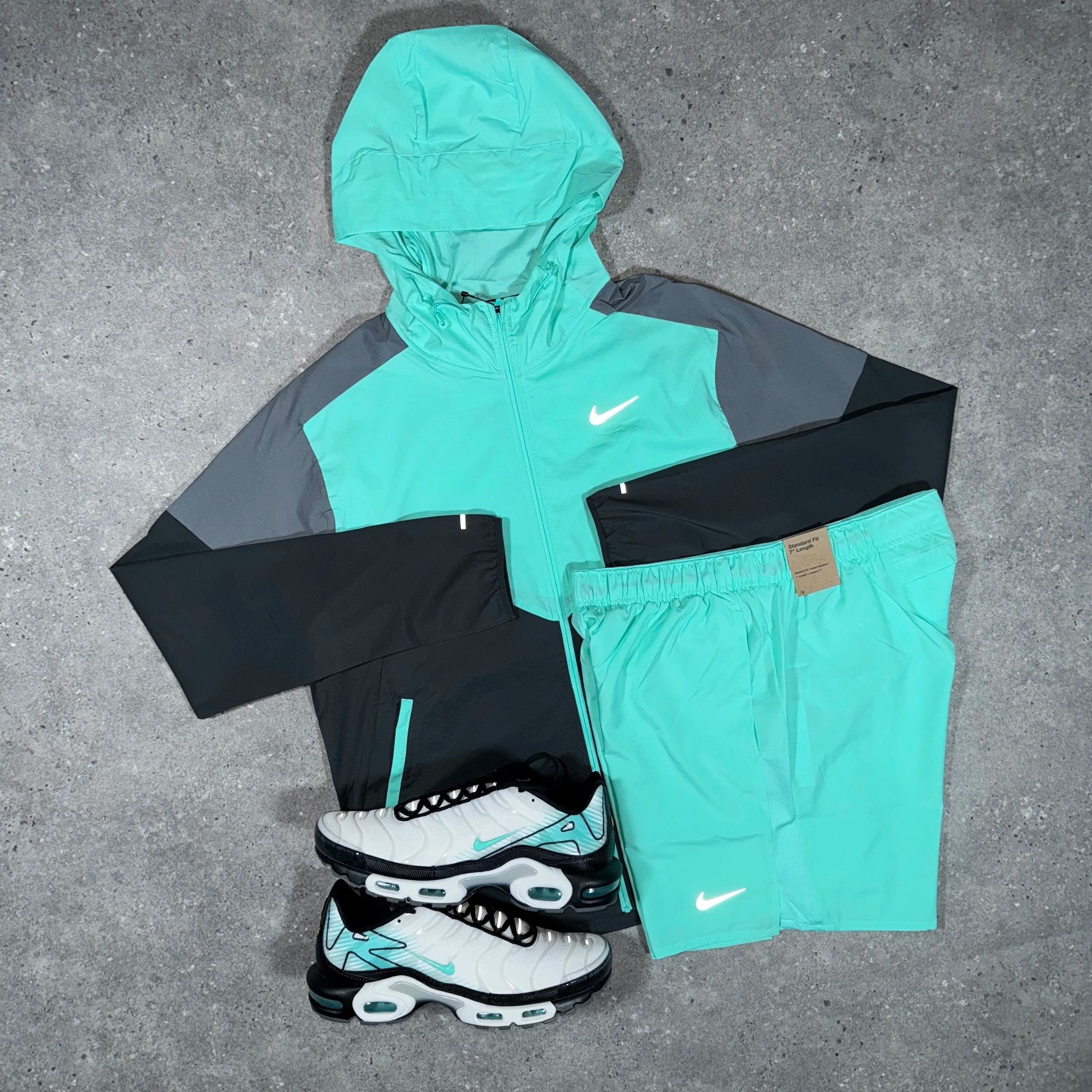 THE ULTIMATE RESELLERS VENDOR BUNDLE( + DESIGNER)